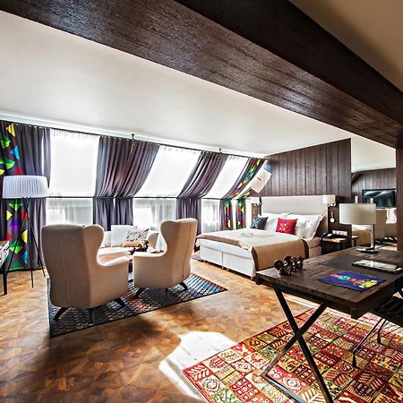 ブリストル トラディッション&ラグジュアリー ホテル ジェシュフ エクステリア 写真 The Penthouse Suite